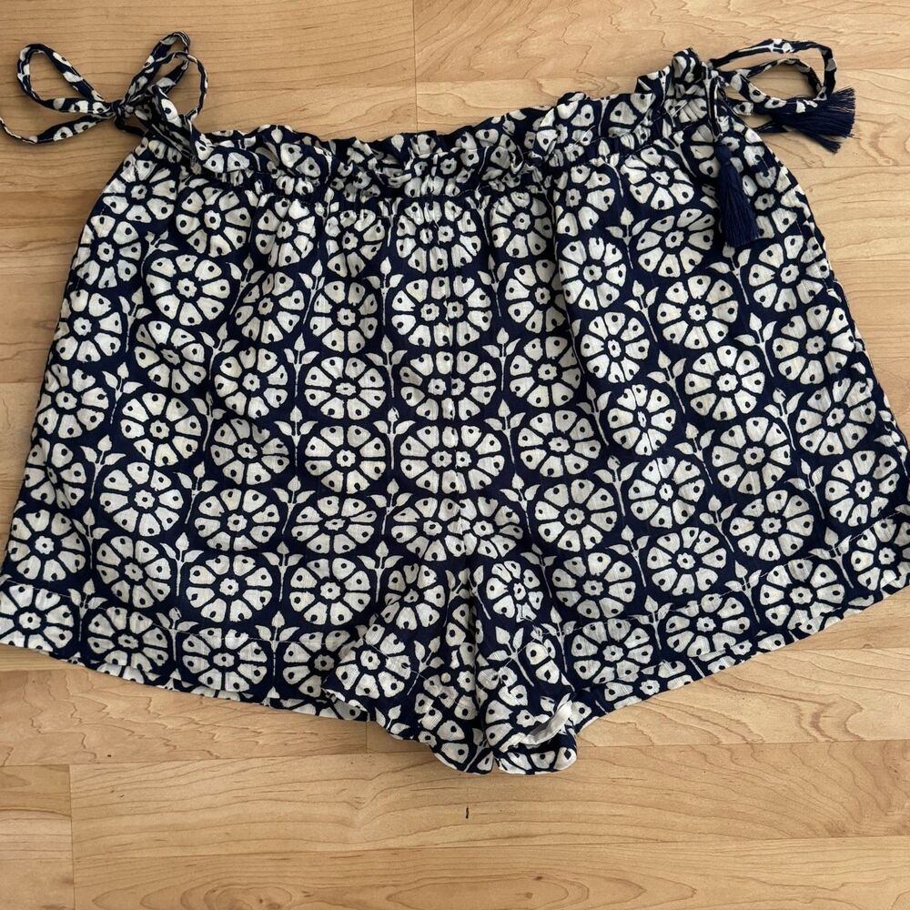Roller Rabbit x Target Daisy Floral Side-Tie Beach Shorts Size Medium